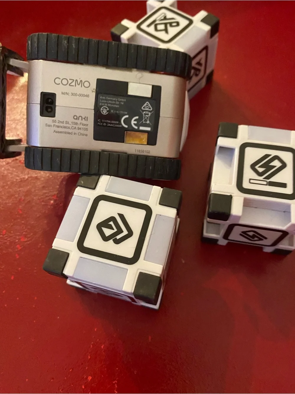 Anki cozmo robot